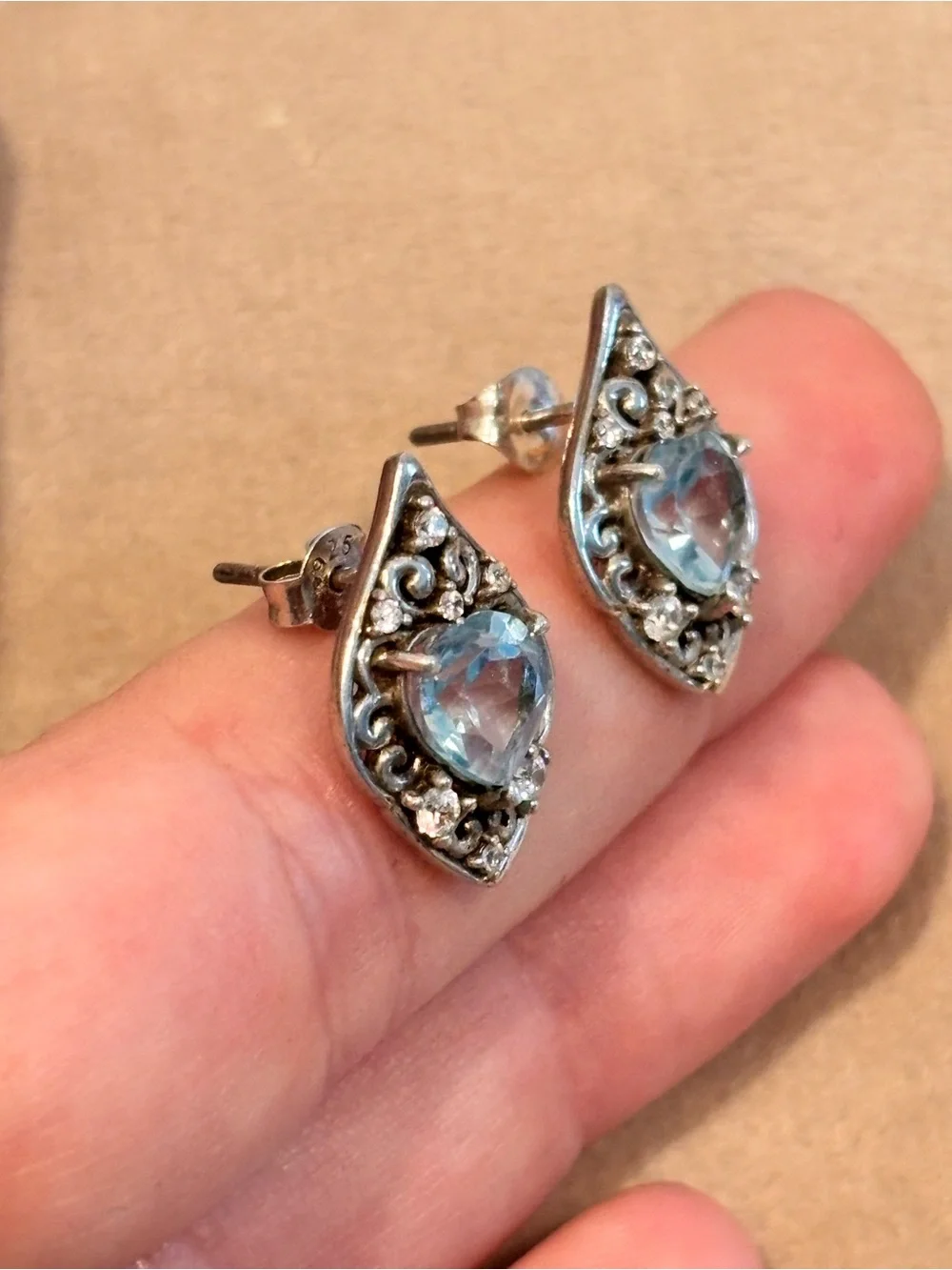 Vintage 925 Sterling Silver Aquamarine Heart Filigree Stud Earrings